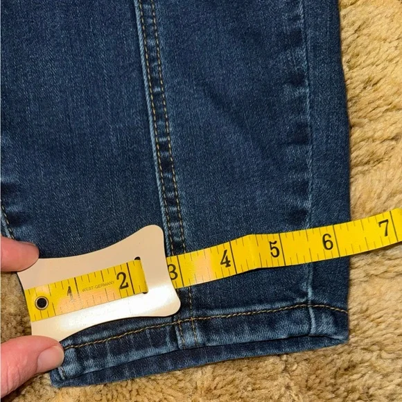 Judy Blue Dark Blue Skinny Jeans with Front Seam - Picture 2 of 6